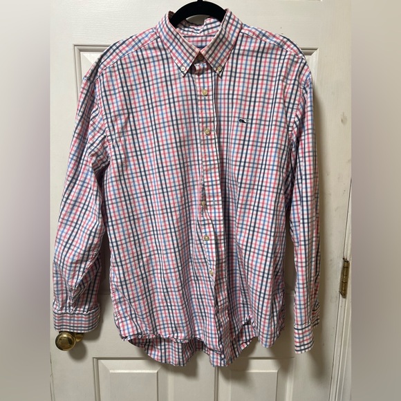 TWO Vineyard vines men’s button down WHALE SHIRTS - Picture 3 of 6